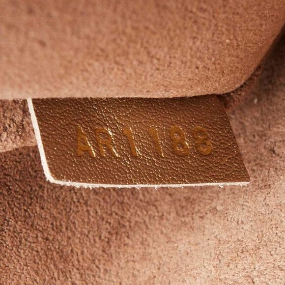 Louis Vuitton Gold Calfskin Leather Love Note Bag - Picture 11 of 11